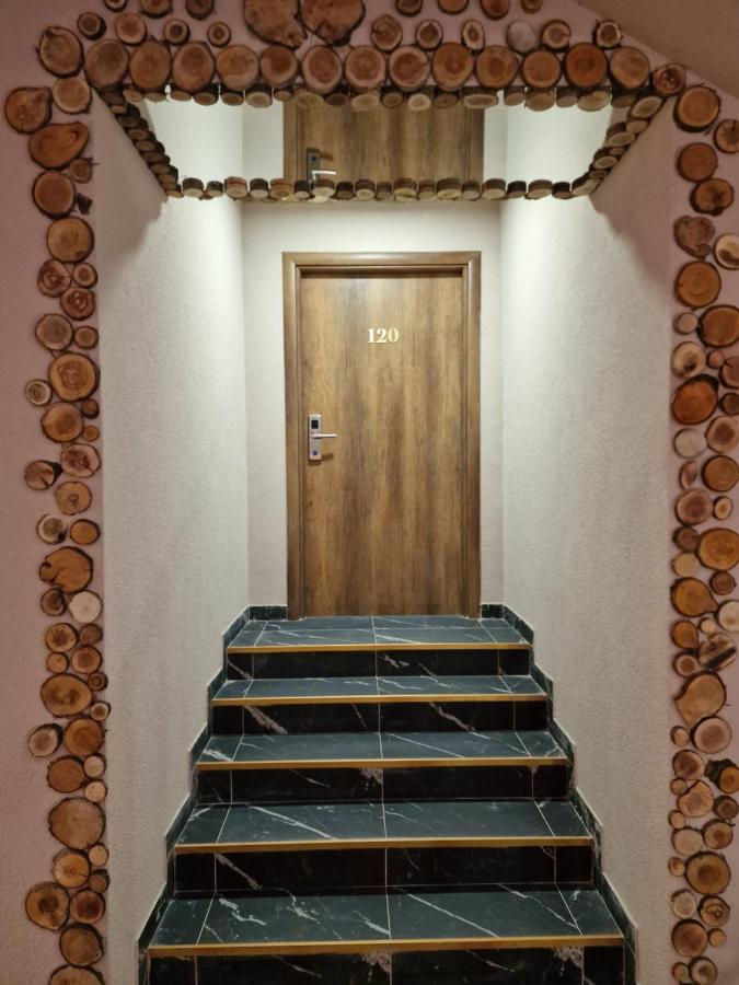 Fantastico Exlcusive Hotel Senta Exterior photo
